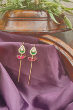 Load image into Gallery viewer, Royal Kundan Pearl Earcuffs – Green & Pink Drop