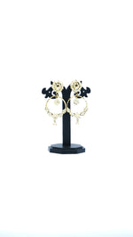 Load image into Gallery viewer, Elegant Jewellery Item 9