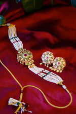 Load image into Gallery viewer, Rani Padmini Jadau-Style Pearl Choker Set