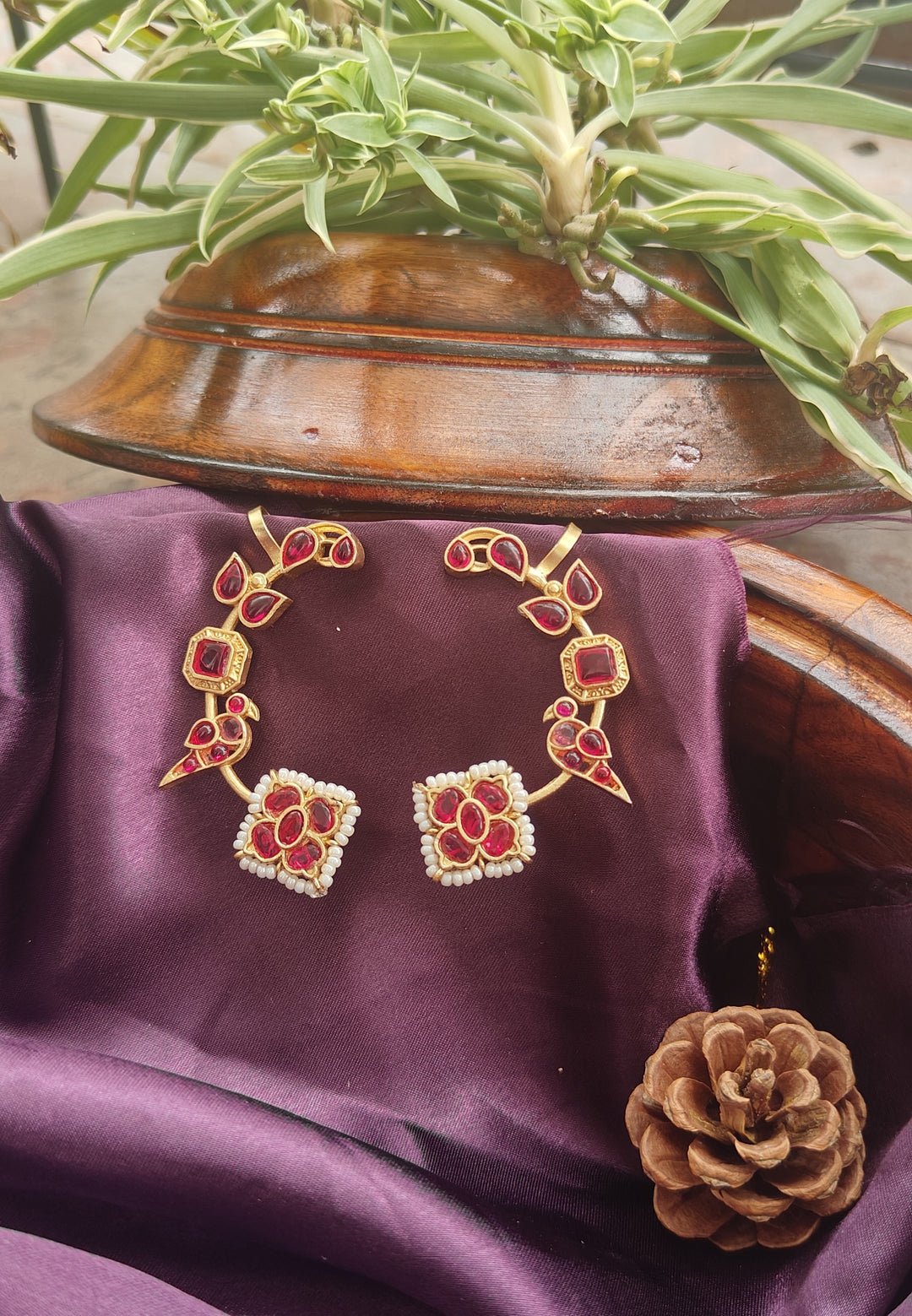 Noor Jahan Kundan Pearl Earcuffs – Ruby Red Edition