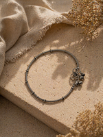 Load image into Gallery viewer, Oxidized Silver Anklet for Women – Minimal Boho Payal with Charms, Adjustable Vintage Indian Foot Jewelry (Pair)
