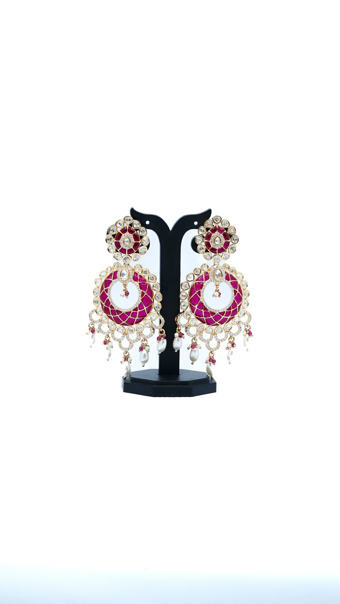 Elegant Jewellery Item 6