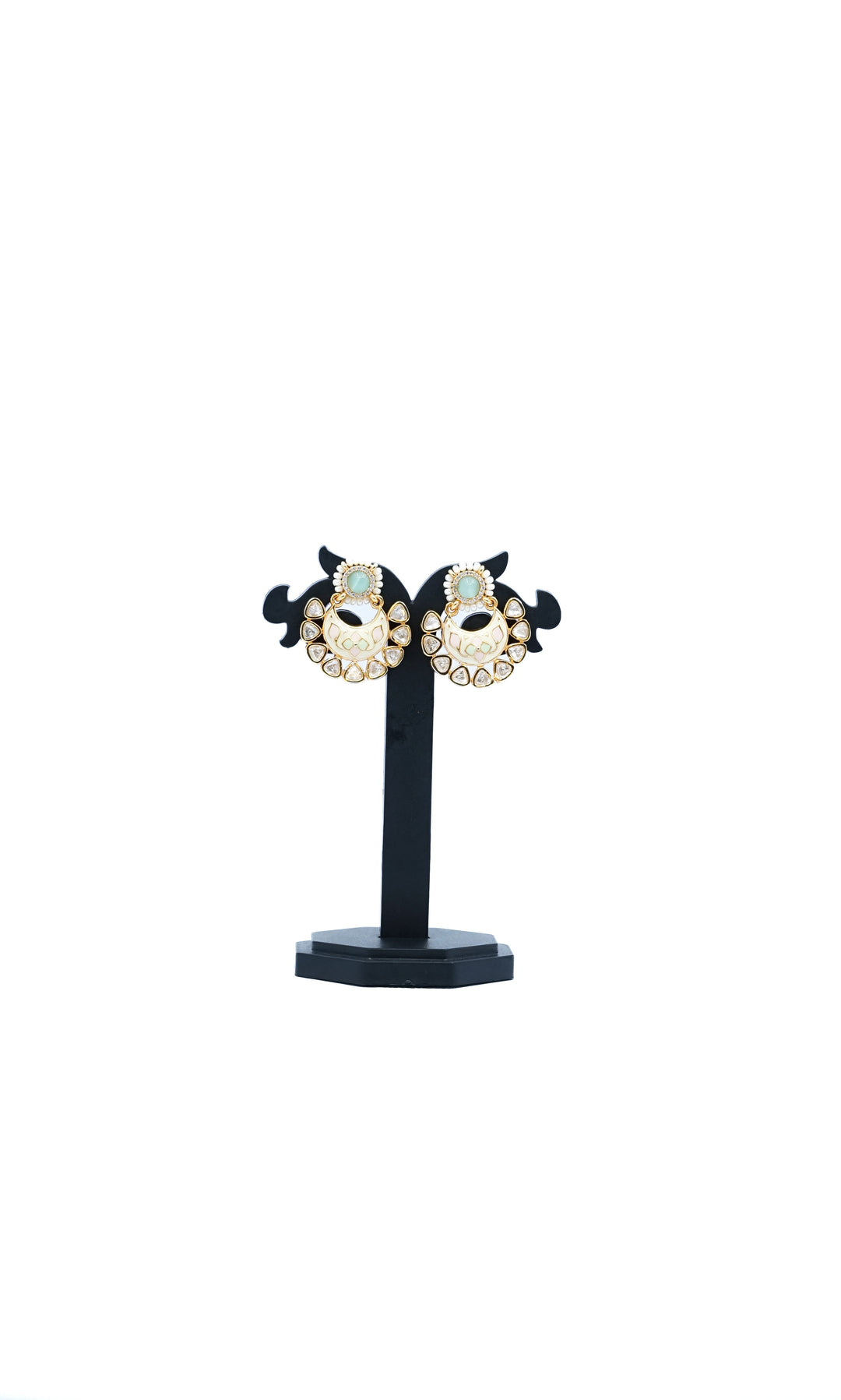 Elegant Jewellery Item 42