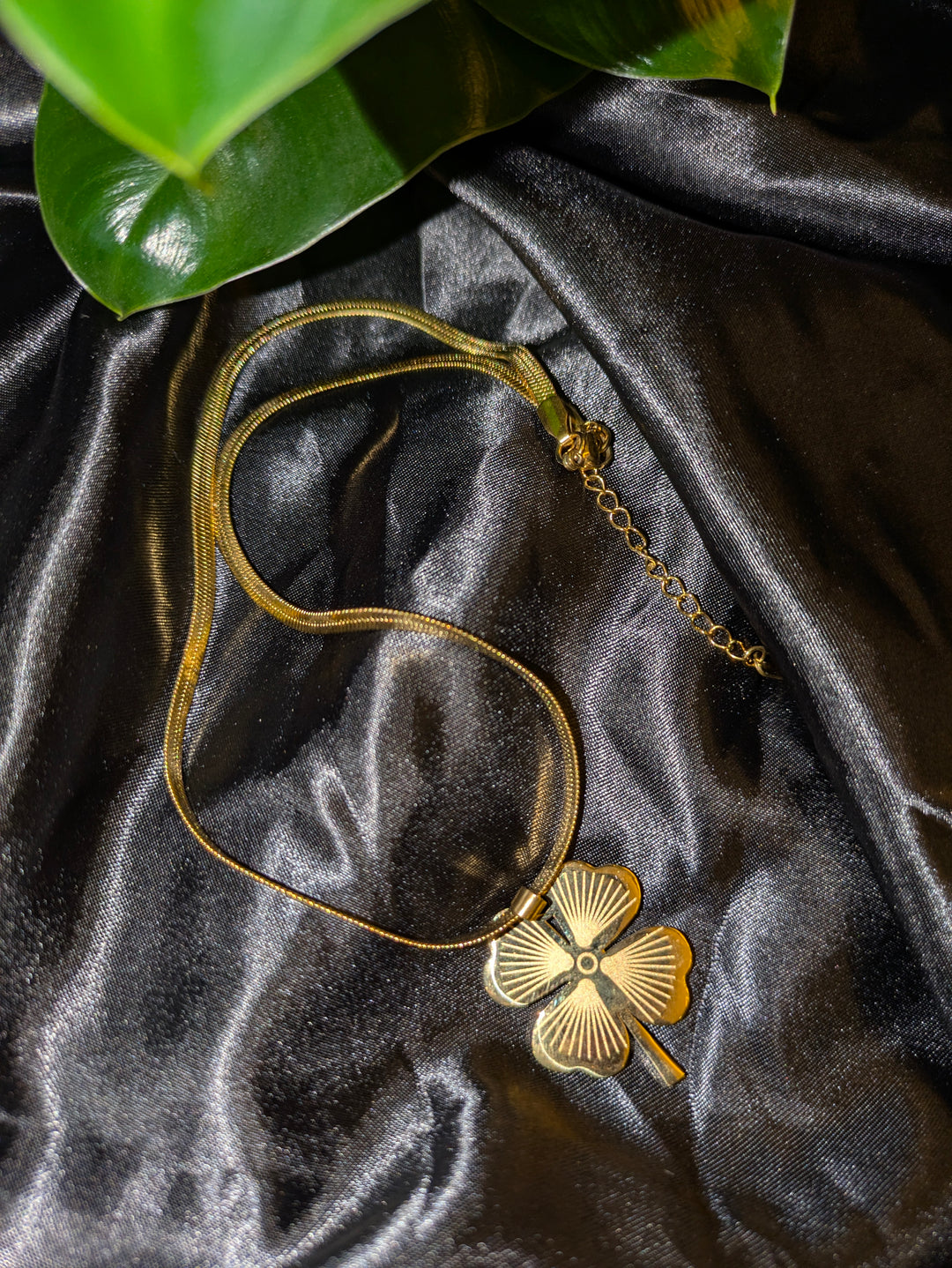 Modern Minimalist Butterfly Pendant Necklace in Gold Finish – Anti-Tarnish Stainless Steel Chain