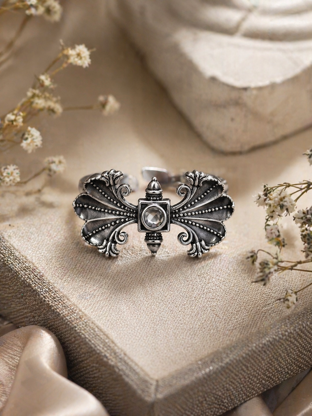Oxidized_silver_statement_ringf2f4